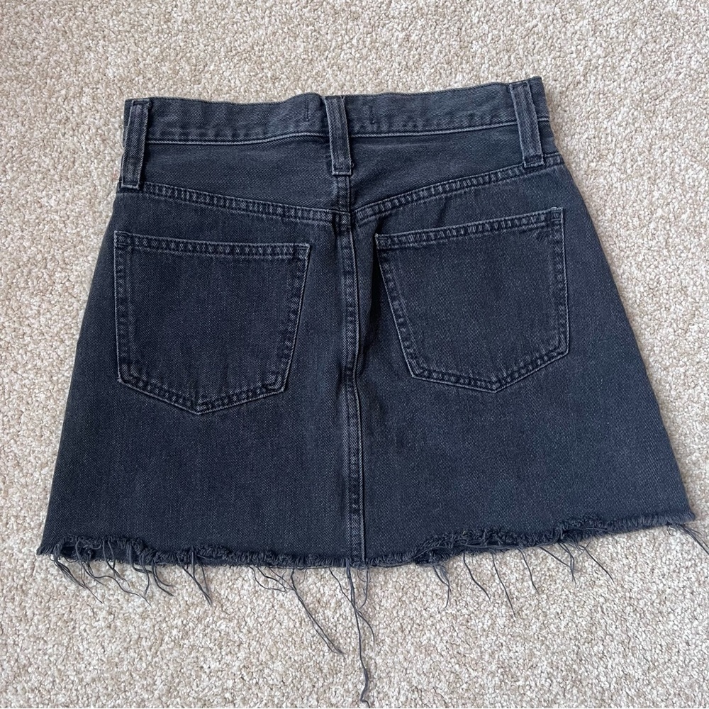 Madewell Black Rigid Denim A-Line Distressed Mini Skirt Size 25 - Picture 7 of 13